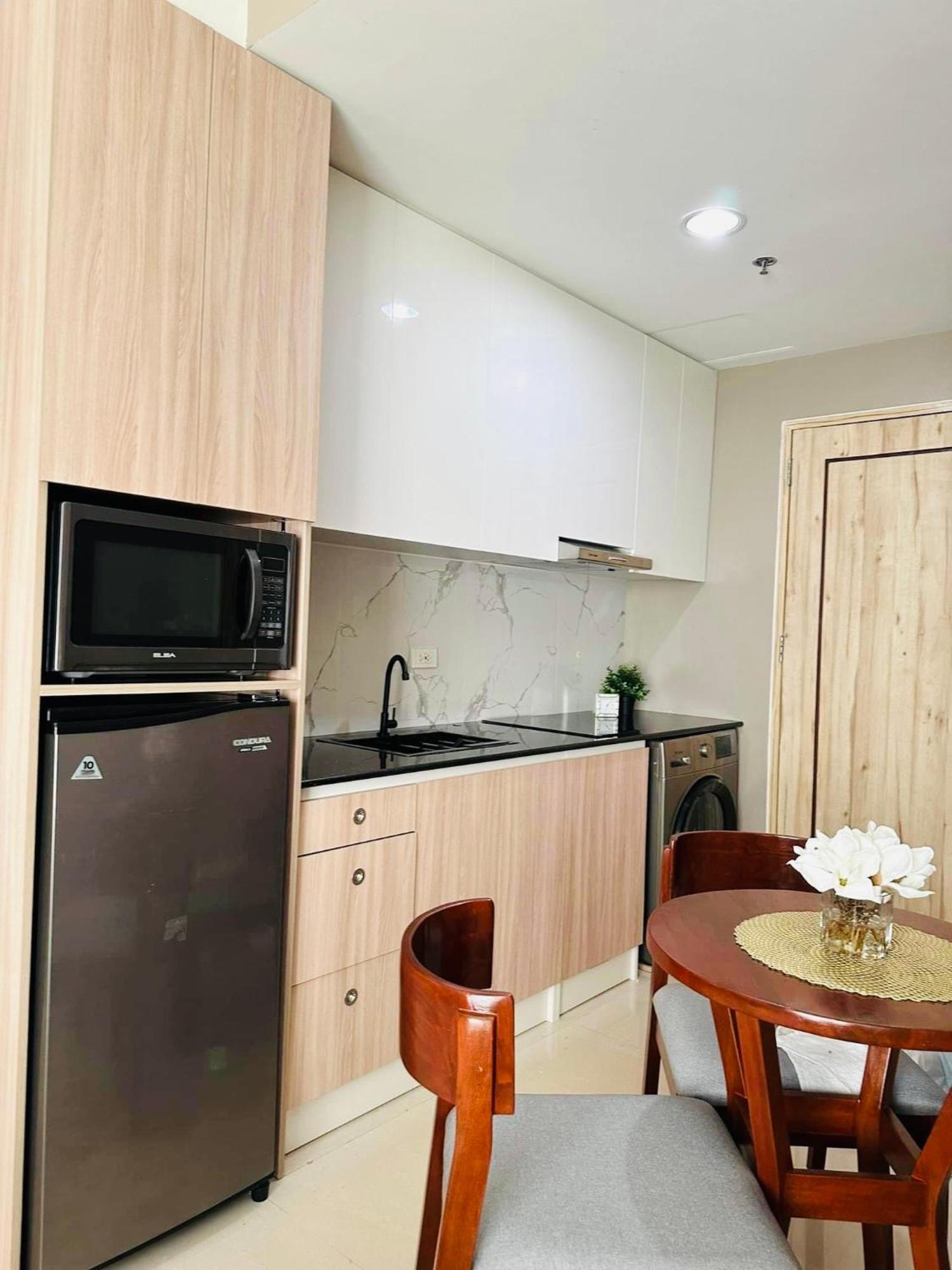 Inspiria Abreeza Davao Aparthotel ภายนอก รูปภาพ